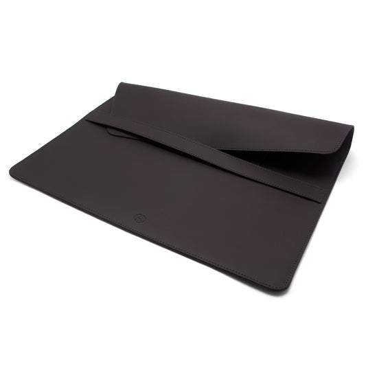Classic Elegance Leather Sleeve – Premium Cow Leather Laptop & Tablet Case